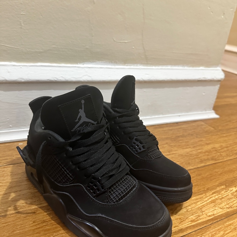 Jordan Men's Black Sneakers
